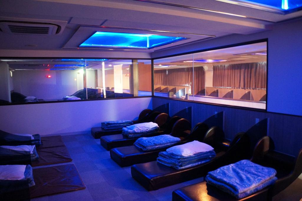 טוקיו Capsule Hotel 310 מראה חיצוני תמונה